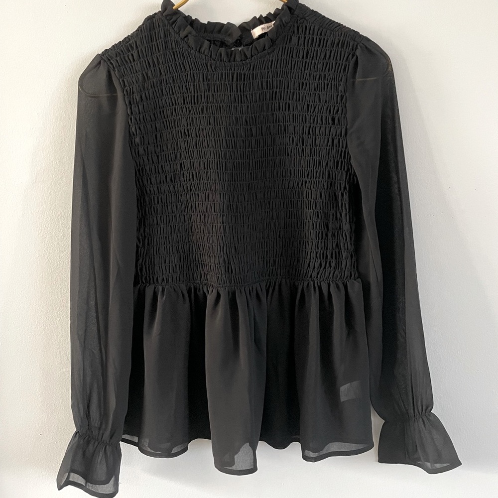 🌸 Black Sheer Blouse